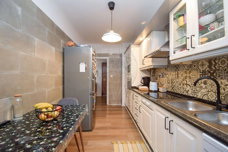 Apartamento T2 para Venda em Cacém e São Marcos Foto 22
