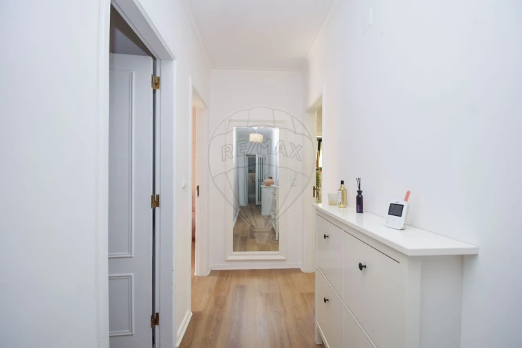 Apartamento T2 para Venda em Cacém e São Marcos Foto 12