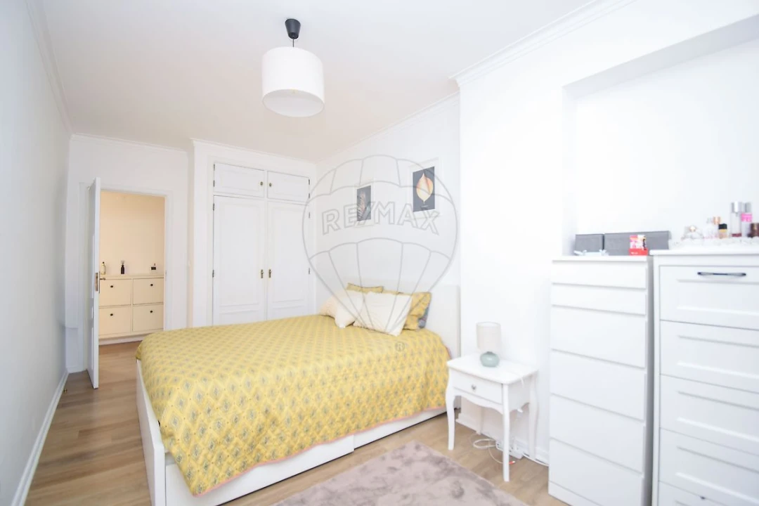 Apartamento T2 para Venda em Cacém e São Marcos Foto 8