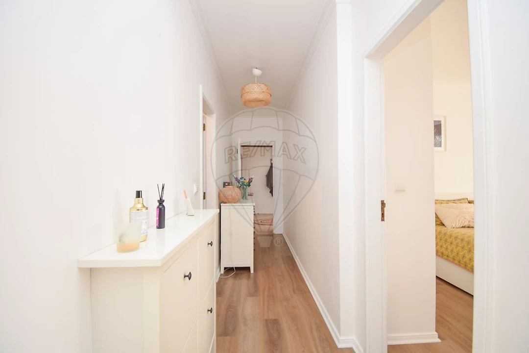 Apartamento T2 para Venda em Cacém e São Marcos Foto 17