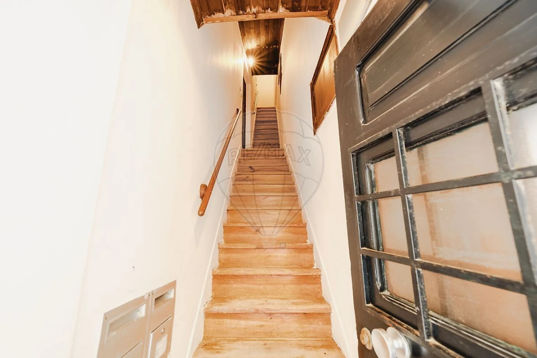 Apartamento T2 para Venda em Misericórdia Foto 26