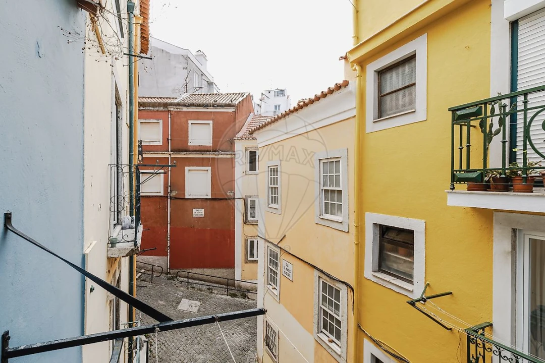 Apartamento T2 para Venda em Misericórdia Foto 28