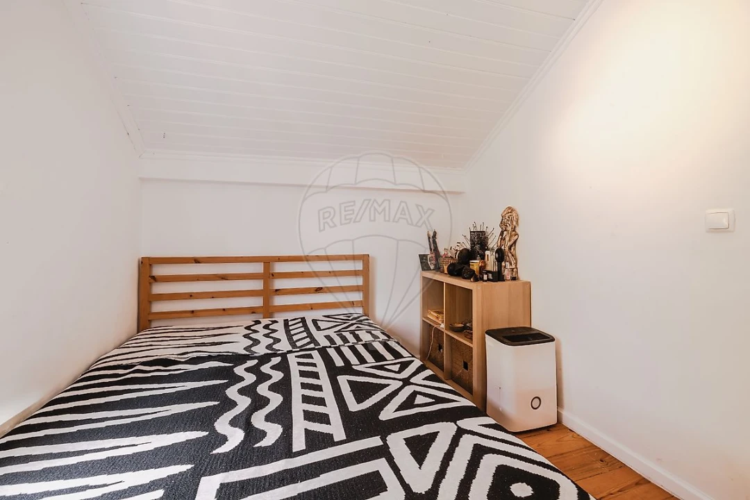 Apartamento T2 para Venda em Misericórdia Foto 11