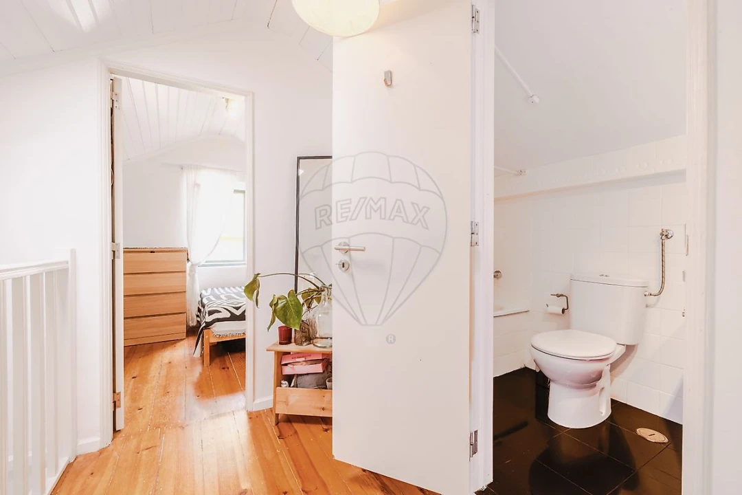 Apartamento T2 para Venda em Misericórdia Foto 22