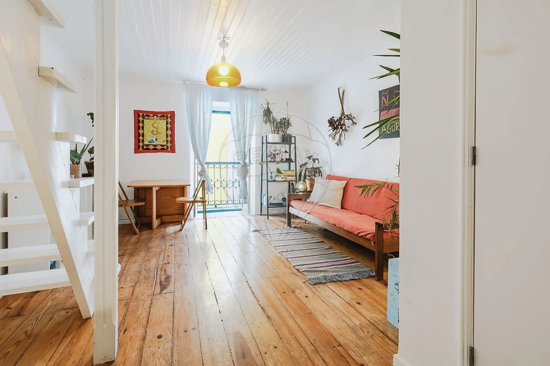 Apartamento T2 para Venda em Misericórdia Foto 5