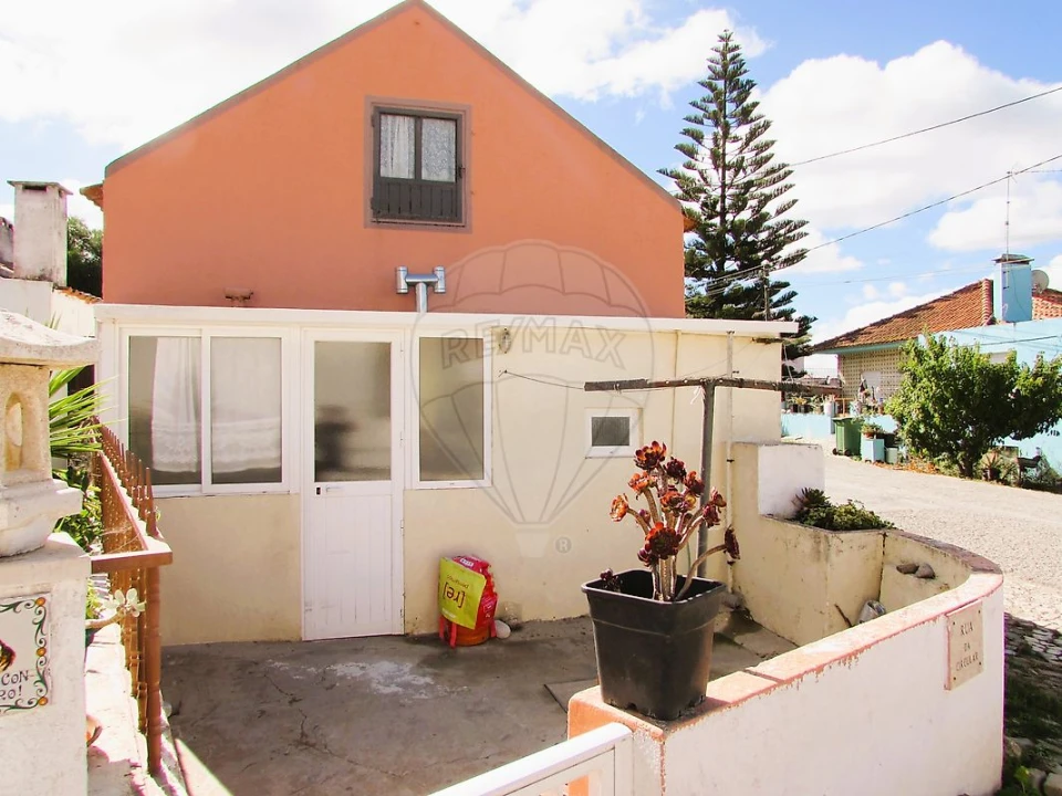 Moradia T1 para Venda em Arruda dos Vinhos Foto 5