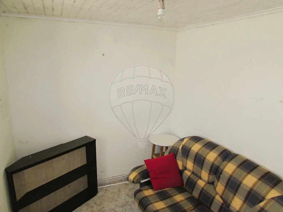 Moradia T1 para Venda em Arruda dos Vinhos Foto 7