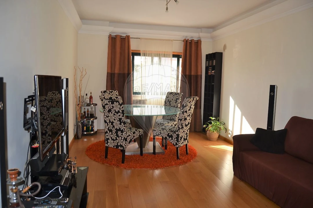 Apartamento T3 para Arrendamento em Agualva e Mira-Sintra Foto 15