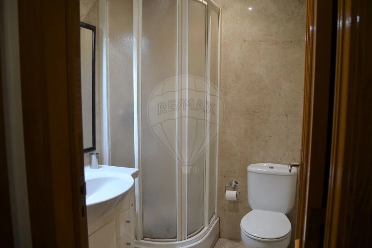 Apartamento T3 para Arrendamento em Agualva e Mira-Sintra Foto 26