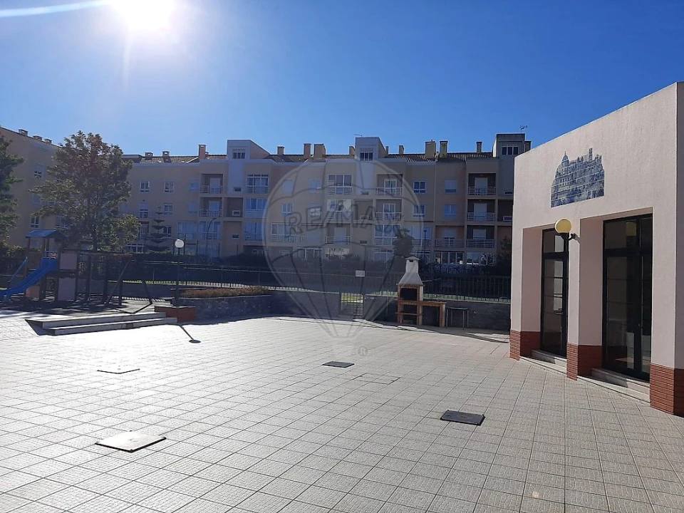 Apartamento T3 para Arrendamento em Agualva e Mira-Sintra Foto 13
