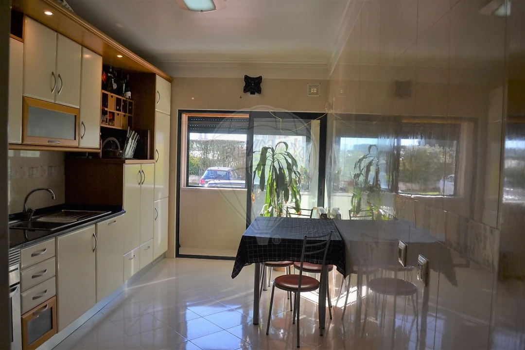 Apartamento T3 para Arrendamento em Agualva e Mira-Sintra Foto 22