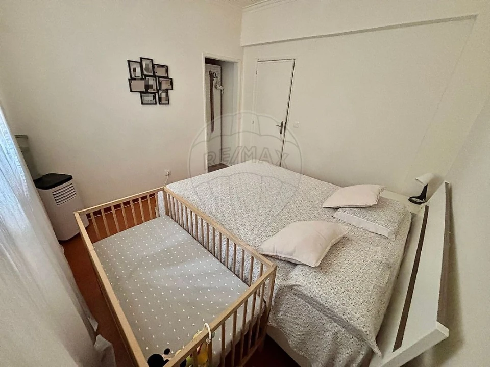 Apartamento T2 para Venda em Águas Livres Foto 5