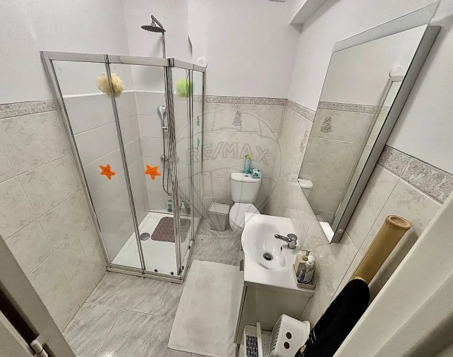 Apartamento T2 para Venda em Águas Livres Foto 6