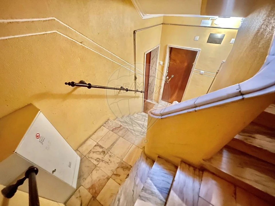 Apartamento T2 para Venda em Águas Livres Foto 9