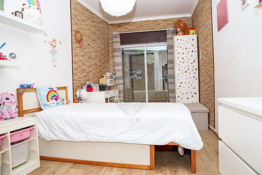 Apartamento T3 para Venda em Castanheira do Ribatejo e Cachoeiras Foto 12