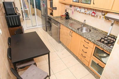Apartamento T3 para Venda em Castanheira do Ribatejo e Cachoeiras