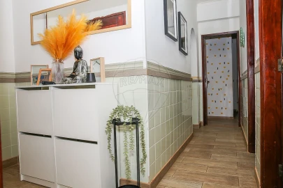 Apartamento T3 para Venda em Castanheira do Ribatejo e Cachoeiras