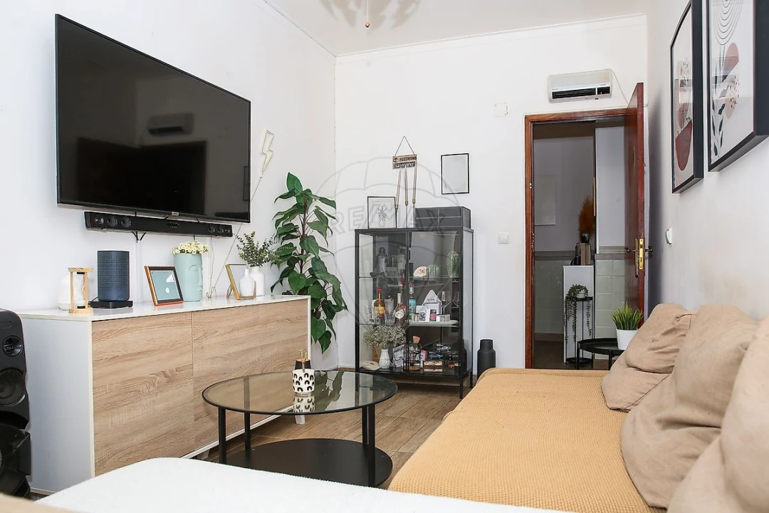 Apartamento T3 para Venda em Castanheira do Ribatejo e Cachoeiras Foto 9