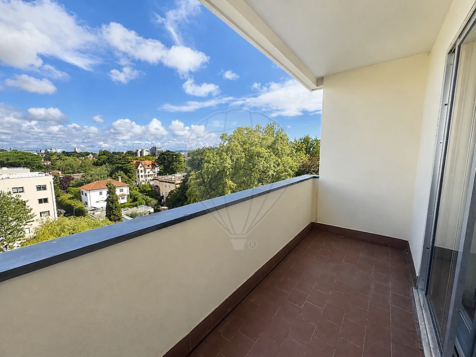 Apartamento T3 para Arrendamento em Lordelo do Ouro e Massarelos Foto 14