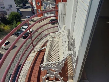 Apartamento T2 para Arrendamento em Sesimbra (Castelo)