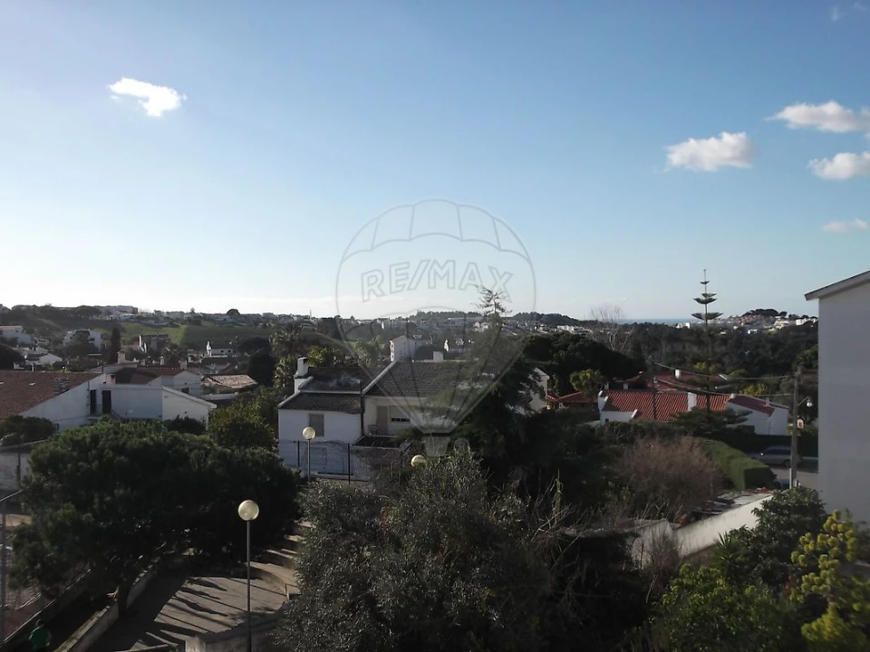 Apartamento T2 para Arrendamento em Sesimbra (Castelo) Foto 2
