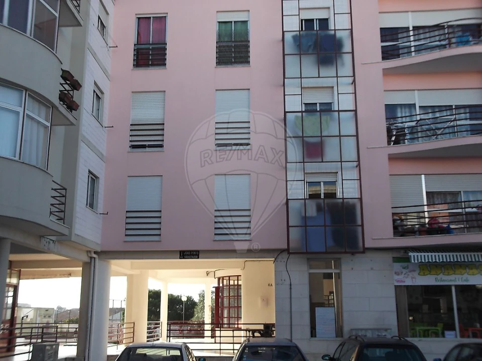 Apartamento T2 para Arrendamento em Sesimbra (Castelo) Foto 15