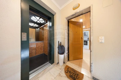 Apartamento T2 para Venda em Alenquer (Santo Estêvão e Triana)