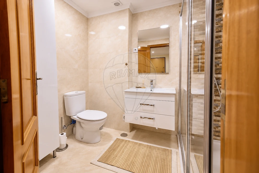 Apartamento T2 para Venda em Alverca do Ribatejo e Sobralinho Foto 10