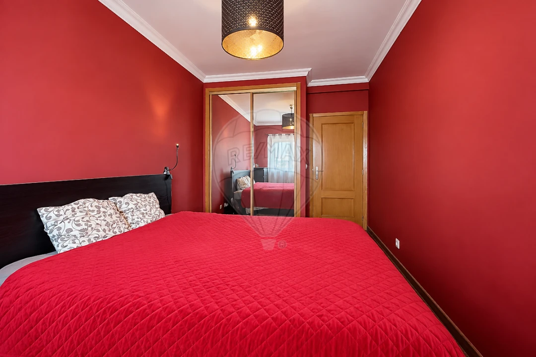 Apartamento T2 para Venda em Alverca do Ribatejo e Sobralinho Foto 3