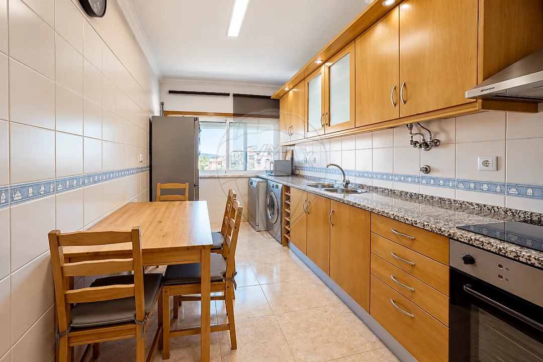 Apartamento T2 para Venda em Alverca do Ribatejo e Sobralinho Foto 14