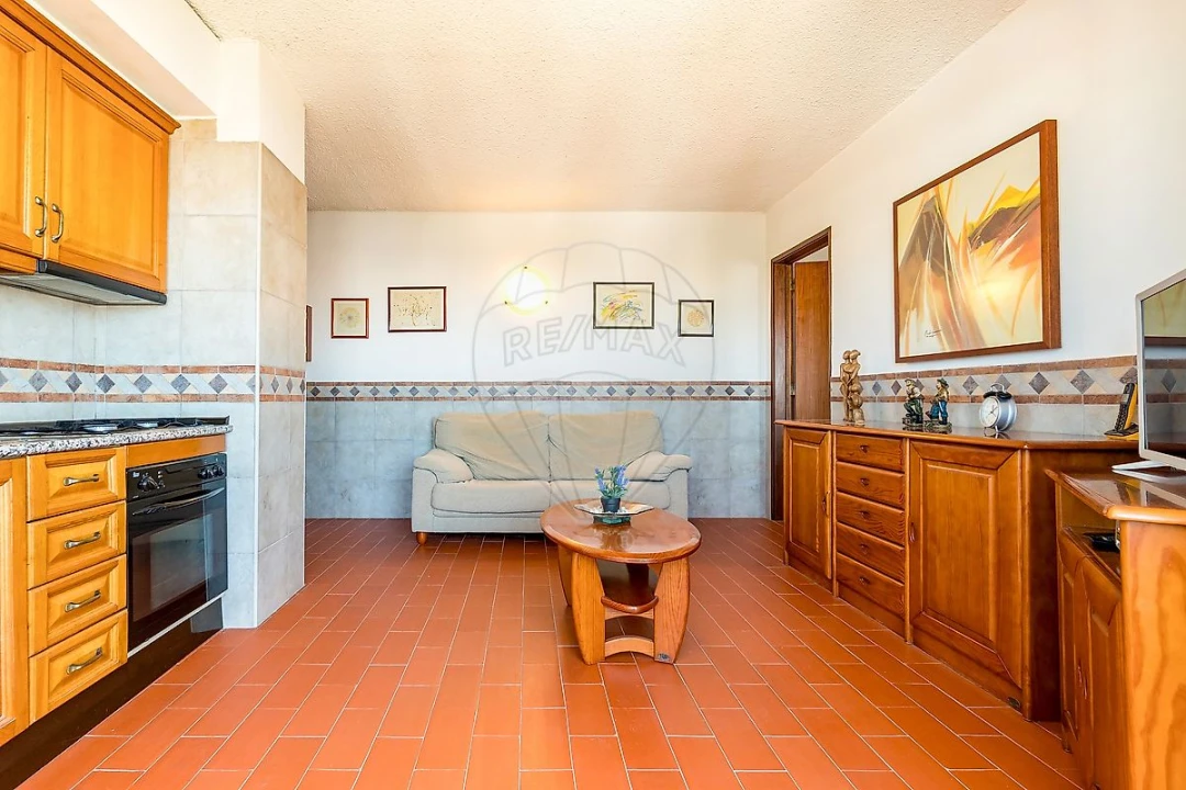 Apartamento T1 para Venda em Portimão Foto 9