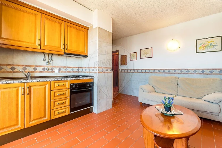 Apartamento T1 para Venda em Portimão Foto 8