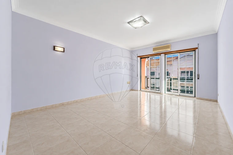 Apartamento T2 para Venda em Atalaia e Alto Estanqueiro-Jardia Foto 6