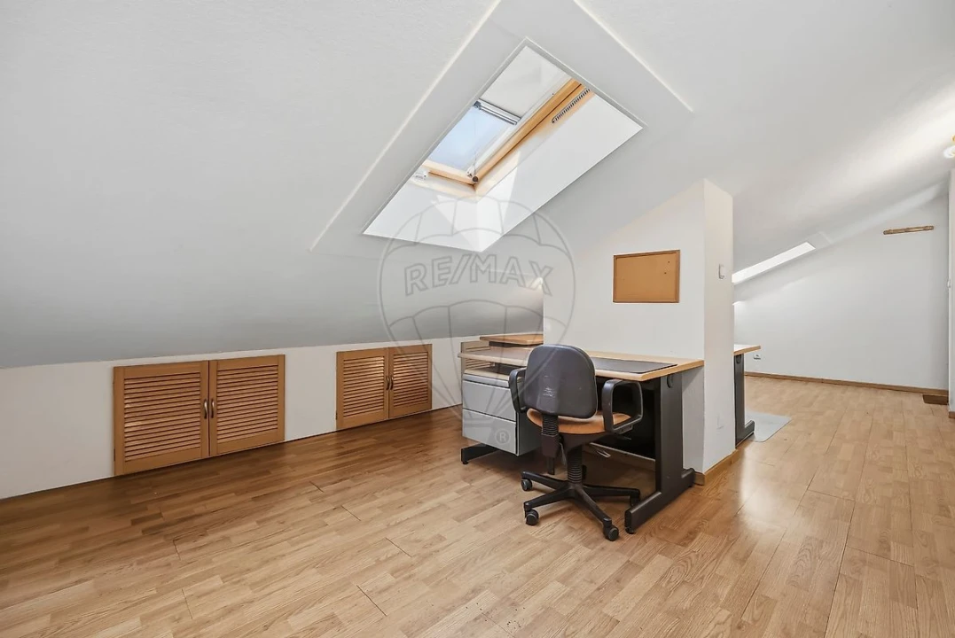 Apartamento T2 para Venda em Atalaia e Alto Estanqueiro-Jardia Foto 18