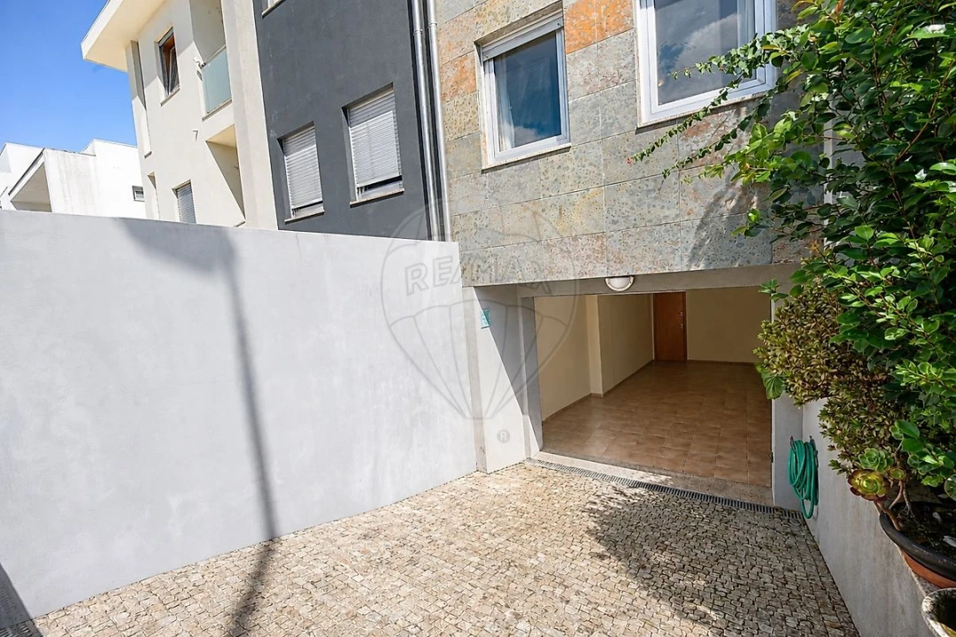 Moradia T3 para Venda em Coronado (São Romão e São Mamede) Foto 44