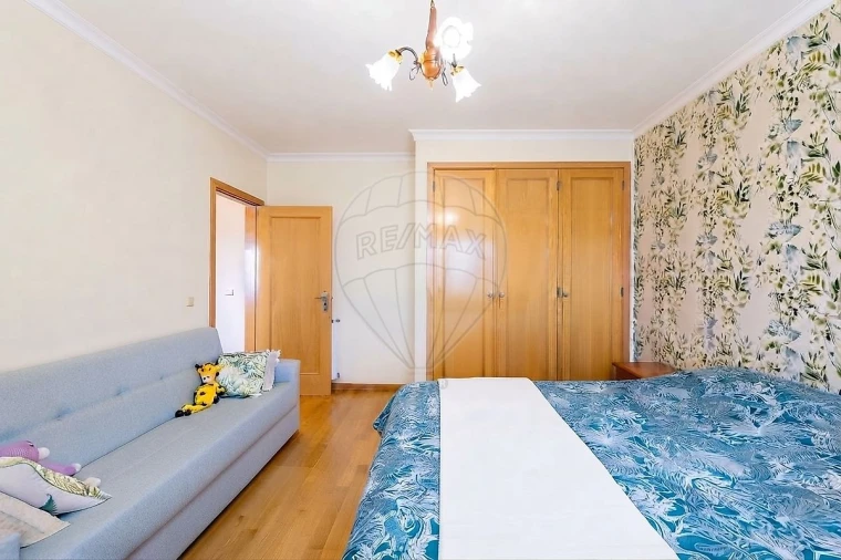Apartamento T2 para Venda em Campo e Sobrado Foto 10