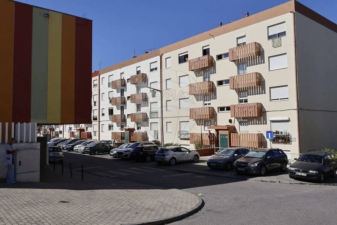 Apartamento T3 para Venda em Vialonga Foto 14
