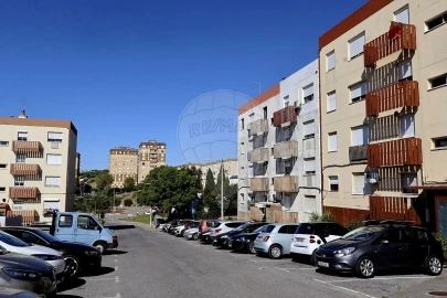 Apartamento T3 para Venda em Vialonga