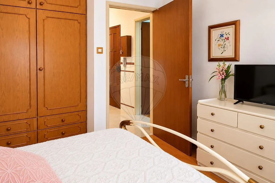 Apartamento T3 para Venda em Vialonga Foto 13