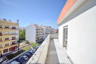 Apartamento T2 para Venda em Algueirão-Mem Martins