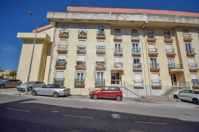 Apartamento T2 para Venda em Algueirão-Mem Martins