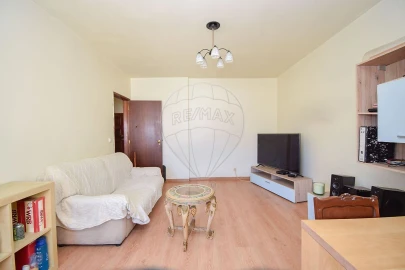Apartamento T2 para Venda em Algueirão-Mem Martins