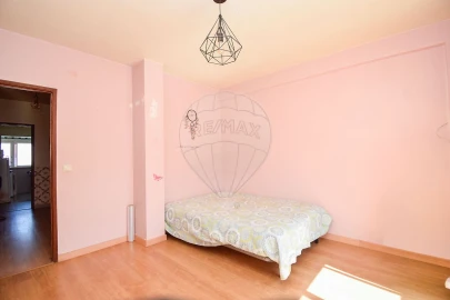 Apartamento T2 para Venda em Algueirão-Mem Martins