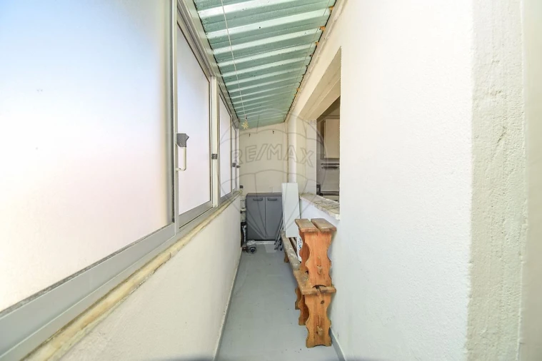 Apartamento T2 para Venda em Algueirão-Mem Martins Foto 26