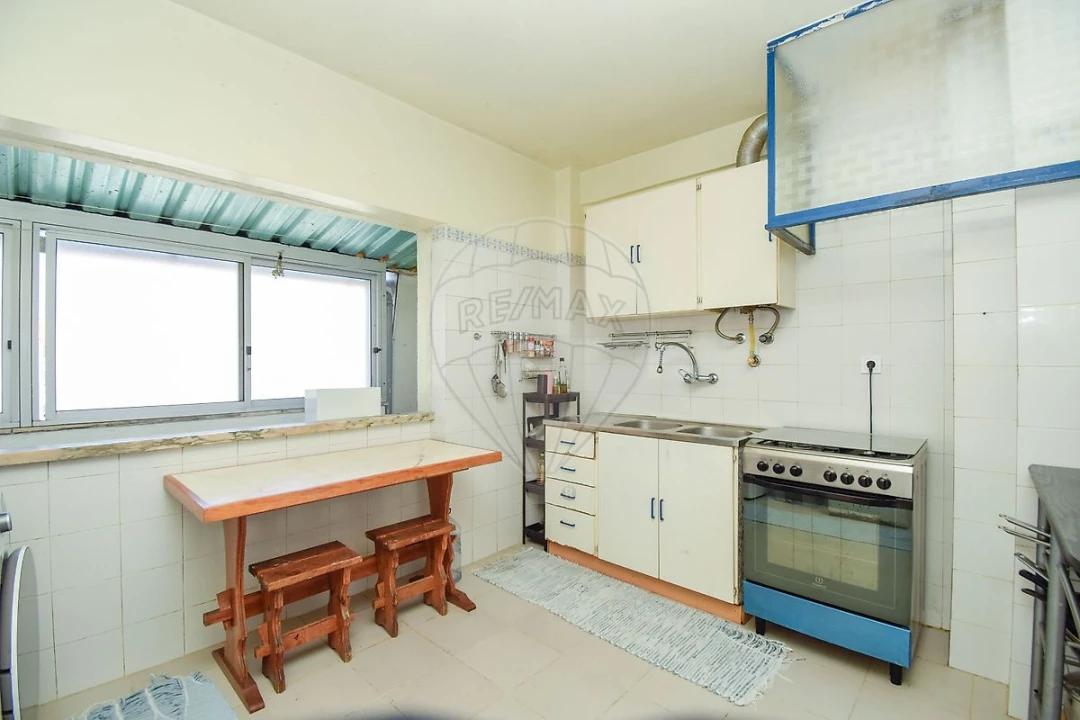 Apartamento T2 para Venda em Algueirão-Mem Martins Foto 21