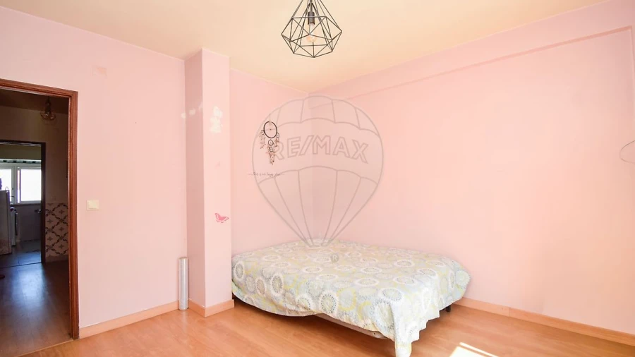 Apartamento T2 para Venda em Algueirão-Mem Martins