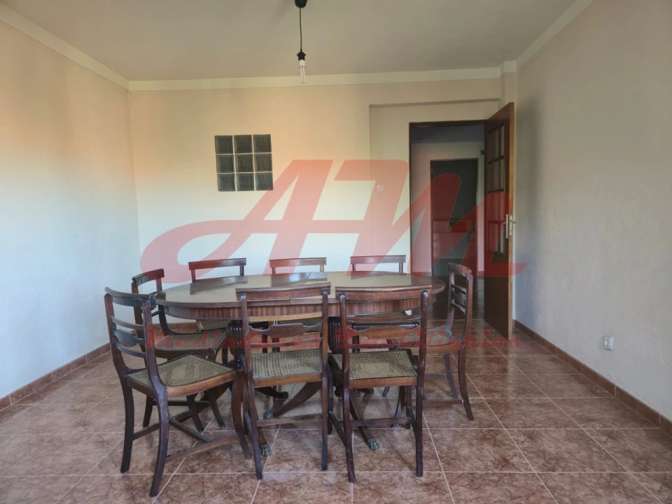Apartamento T1 para Venda em Mina de Água Foto 4