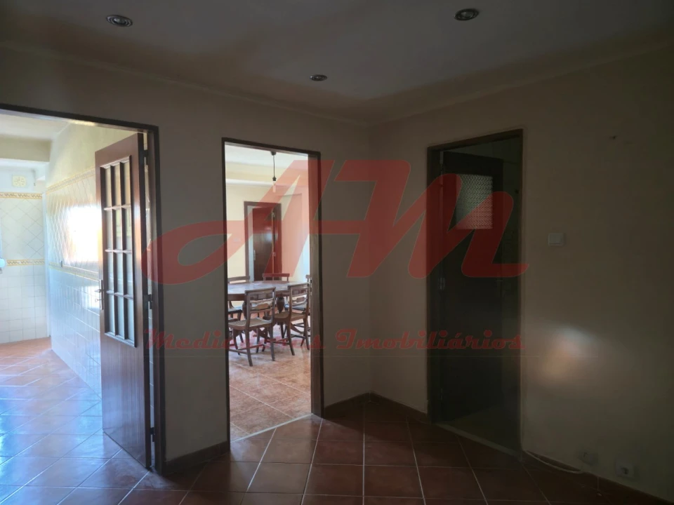 Apartamento T1 para Venda em Mina de Água Foto 11
