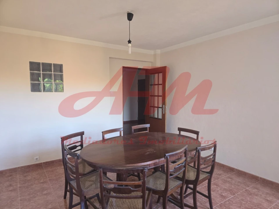 Apartamento T1 para Venda em Mina de Água Foto 13