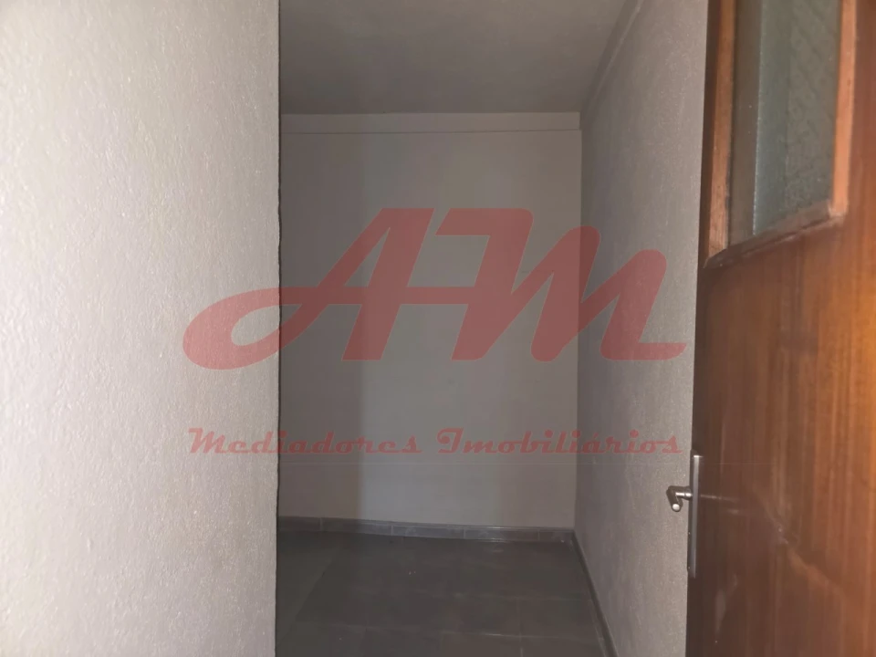 Apartamento T1 para Venda em Mina de Água Foto 19